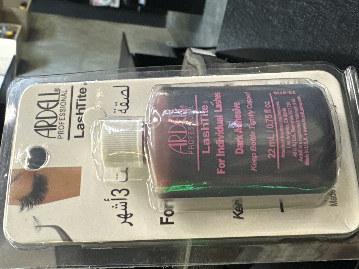 Cola para extensão Cílios Ardel Roxa 22ML