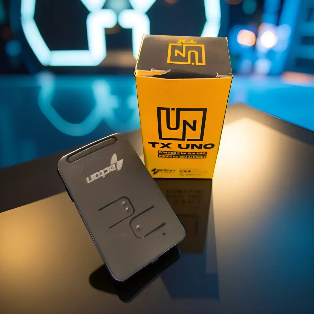 Controle Acton Tx Uno Para Portão E Alarmes Azul